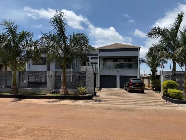 Holiday Villa Harare Extérieur photo